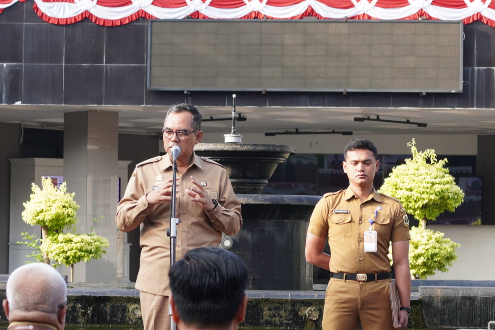 Apel Gabungan Kepala Perangkat Daerah dan Pelepasan Pegawai Purnatugas