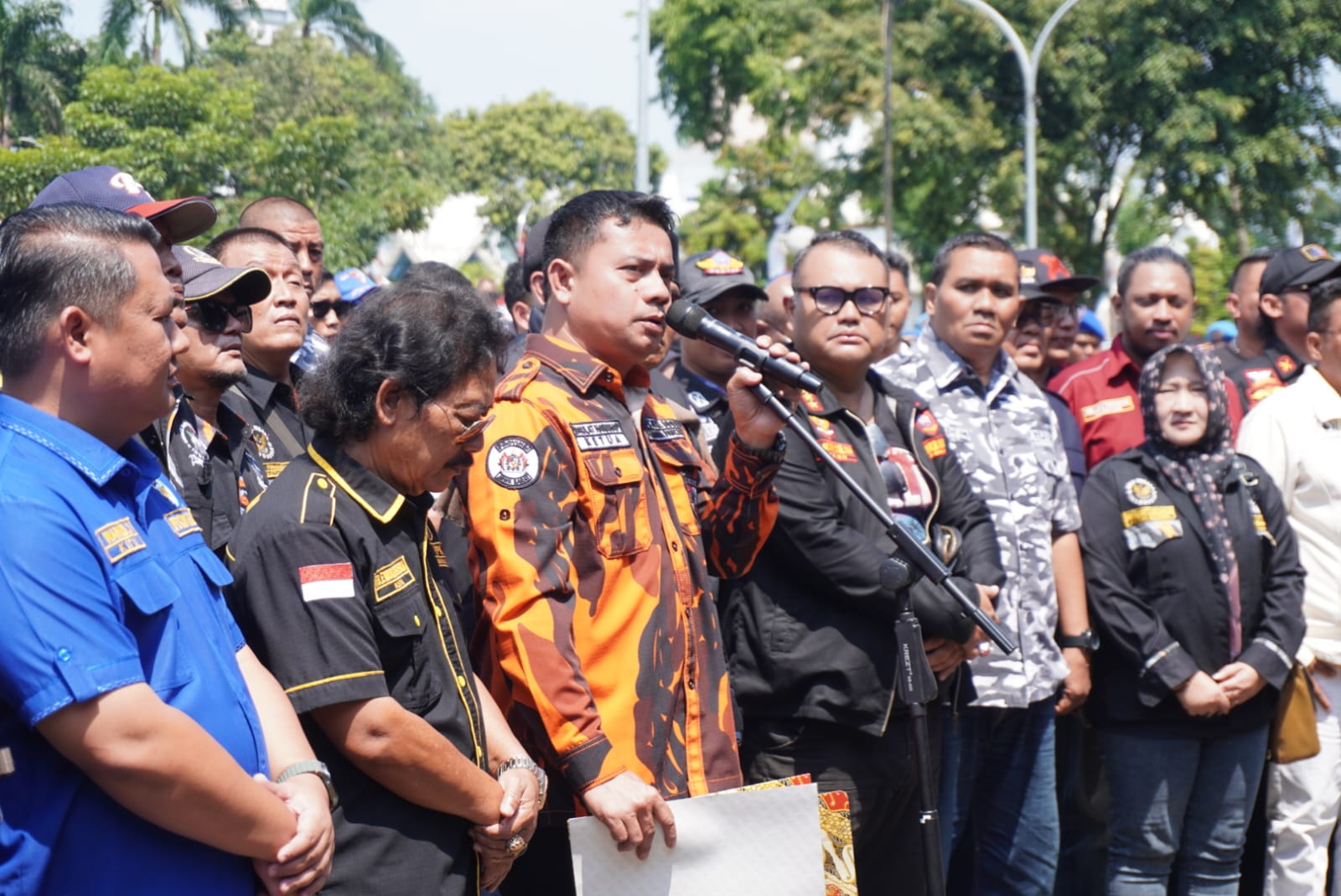 DEKLARASI DAMAI FORUM KOMUNIKASI LINTAS ORMAS