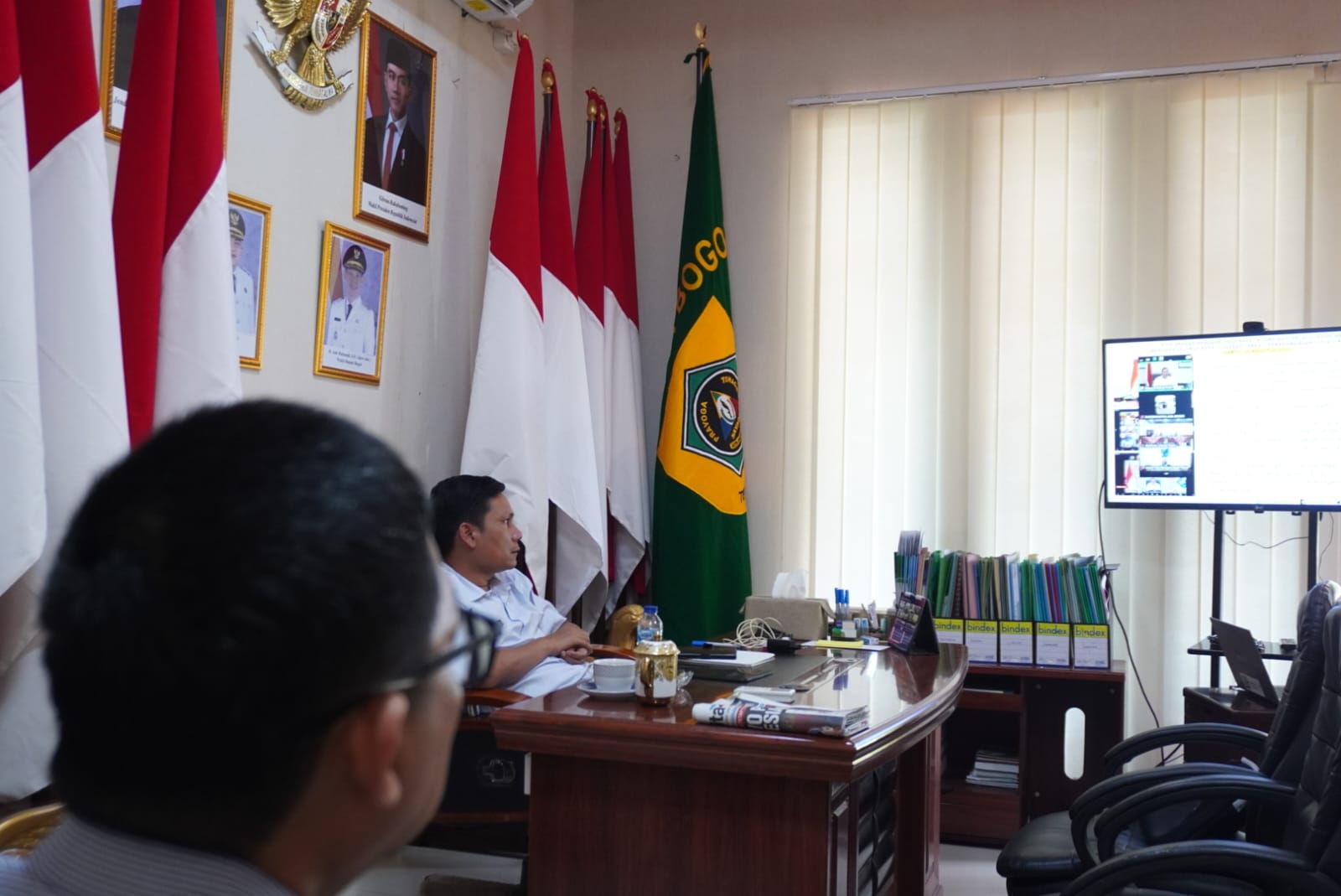 RAPAT KOORDINASI UNTUK MEMPERKUAT STABILITAS SOSIAL DAN POLITIK MELALUI ZOOM MEETING