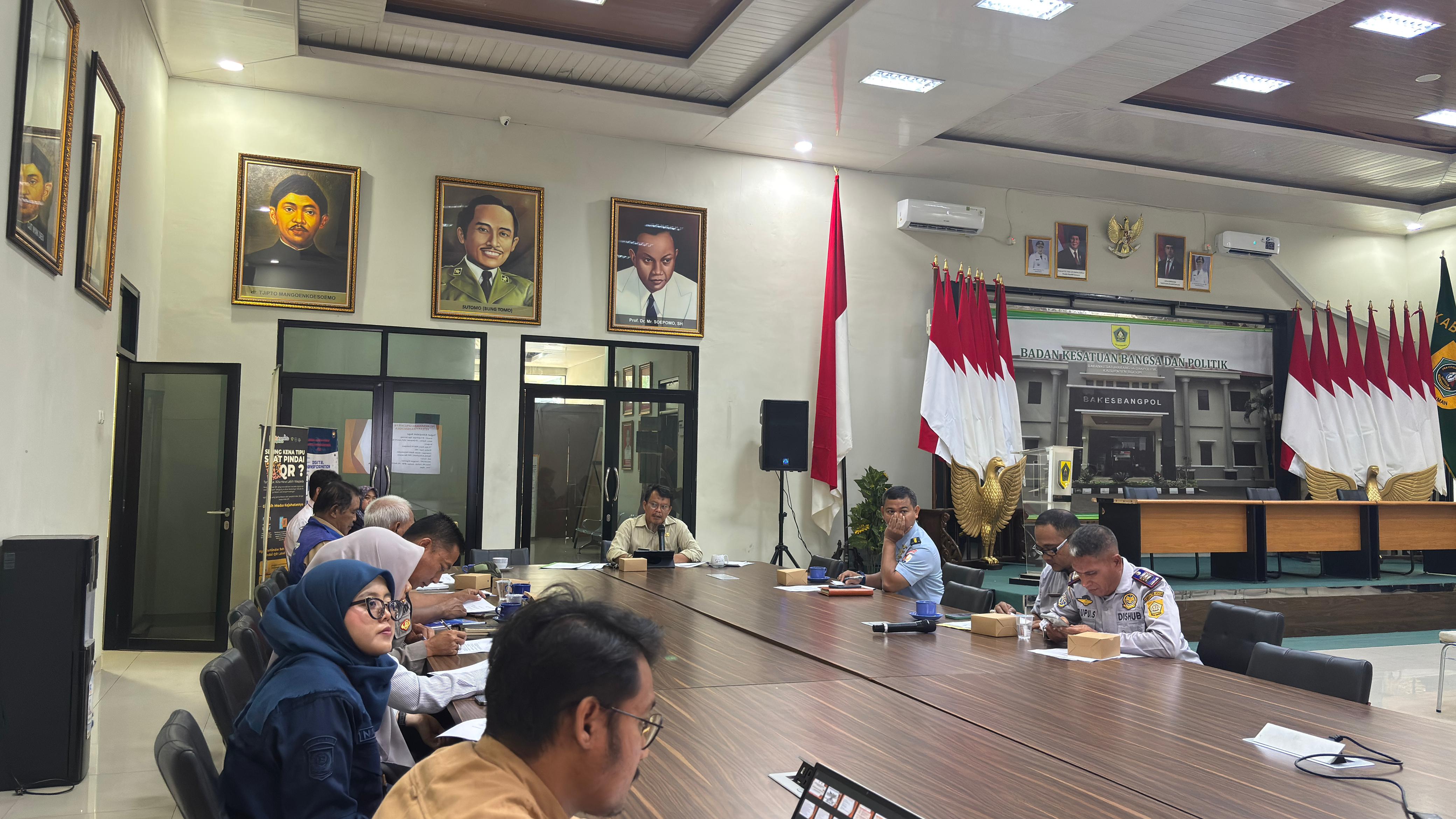 Badan Kesatuan Bangsa dan Politik (Bakesbangpol) Kabupaten Bogor Matangkan Persiapan Upacara Hari Bela Negara ke-77