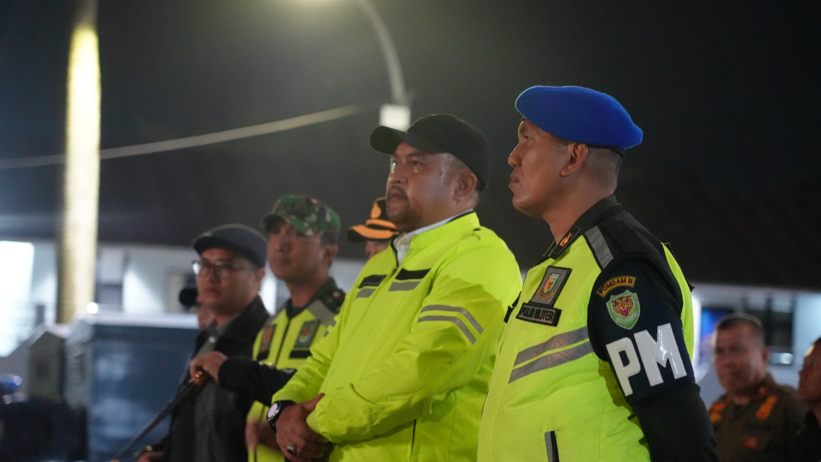 Patroli Skala Besar Ramadan,  Bupati Bogor Bersama Forkopimda Berhasil Amankan 124 Botol Miras