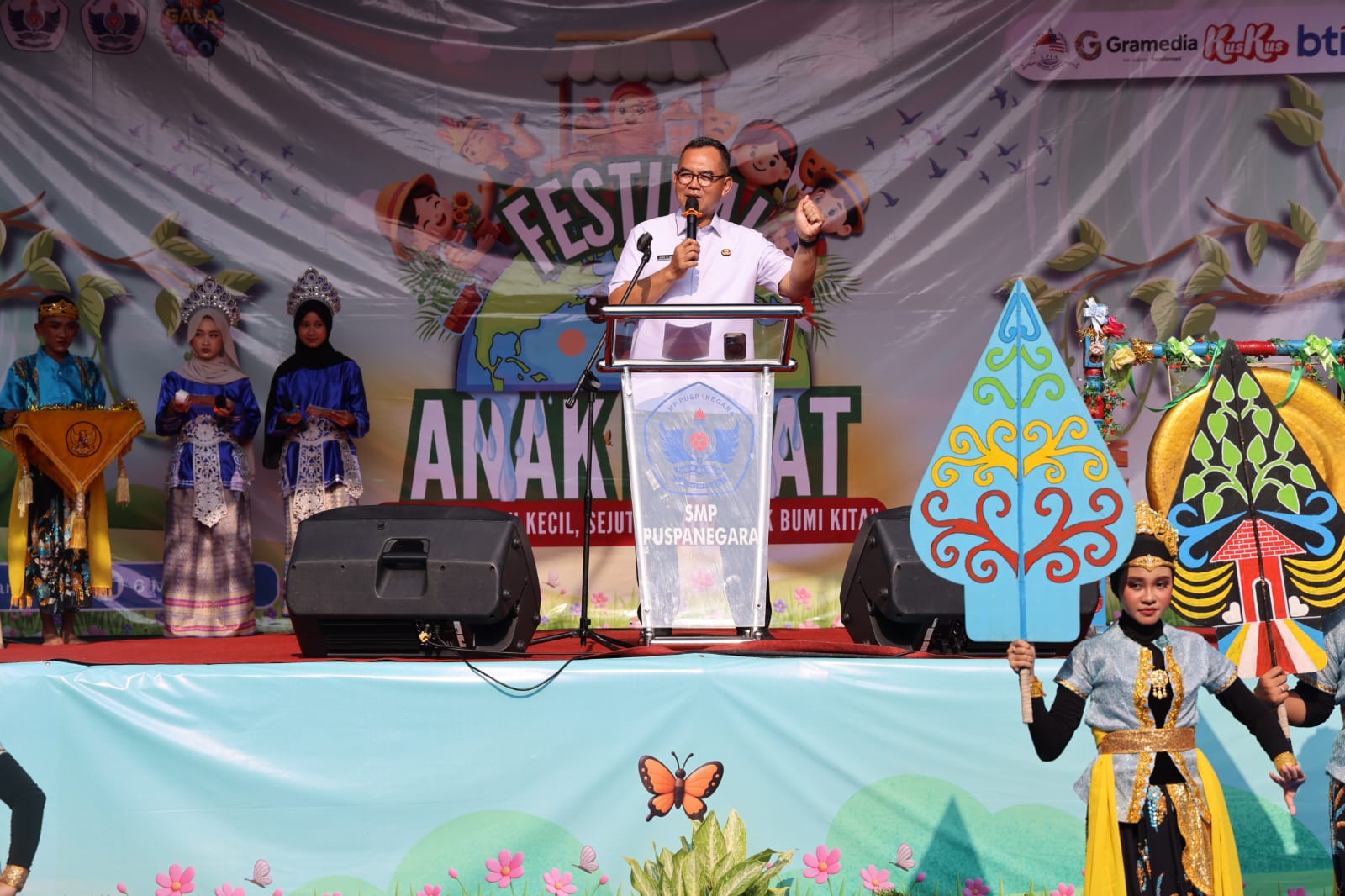Pemkab Bogor Apresiasi Festival Anak Hebat SMP Puspanegara,  Dorong Kreativitas dan Kepedulian Lingkungan