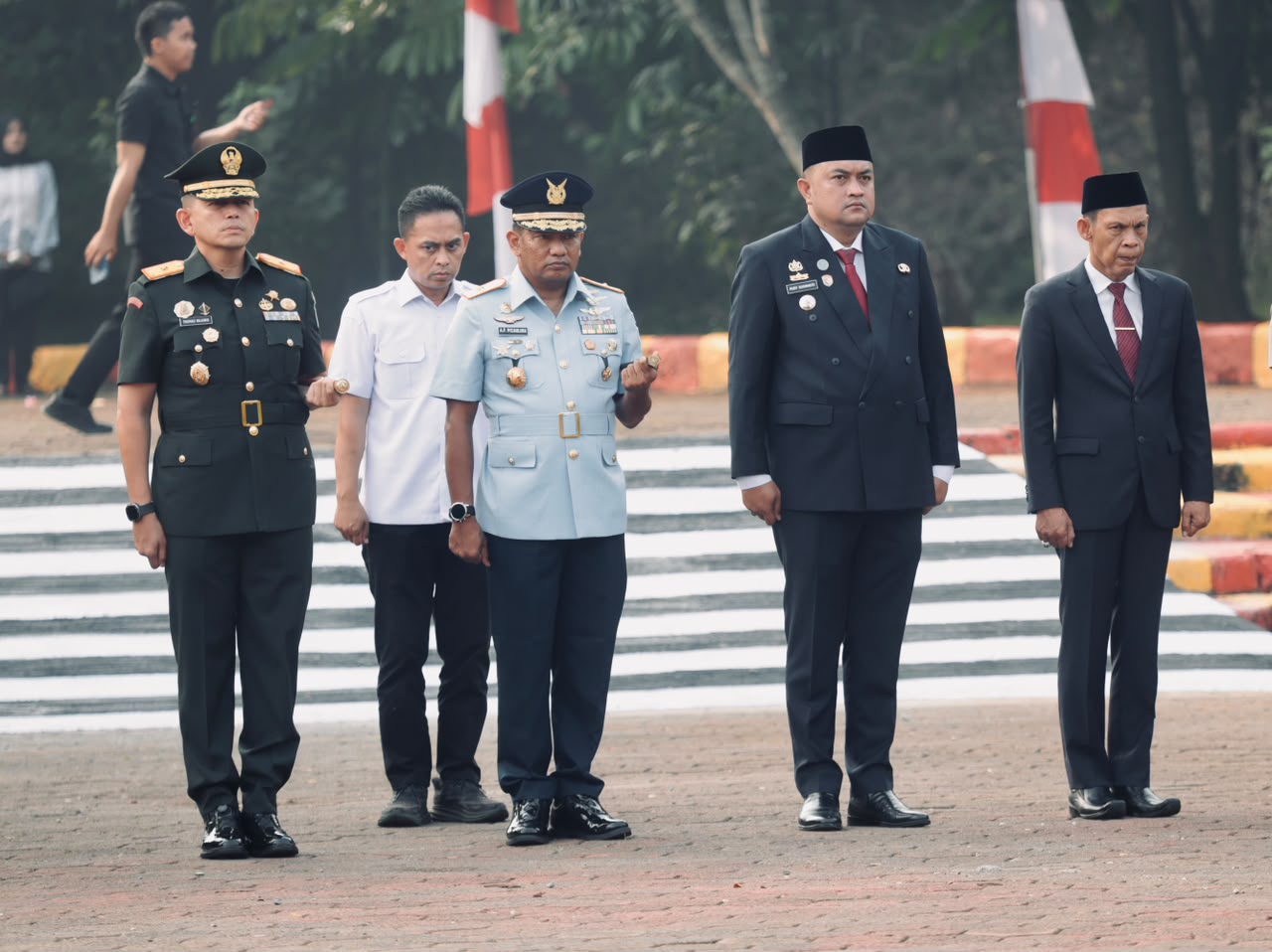 Rudy Susmanto Ikuti Tabur Bunga di TMP Brimob, Tegaskan Pengabdian Untuk Negeri Harus Dilanjutkan
