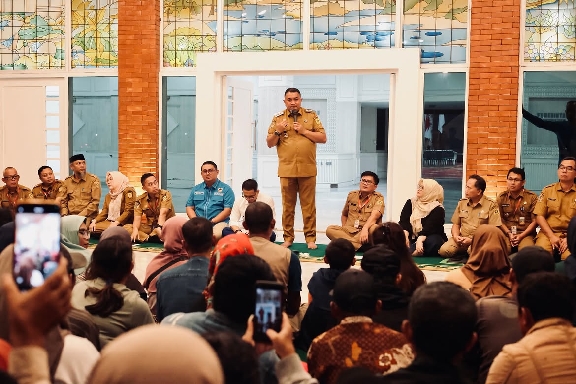 Bupati Bogor Rudy Susmanto Rangkul Pedagang, Berikan Ruang Usaha dengan Komitmen Bersama Menjaga Kebersihan