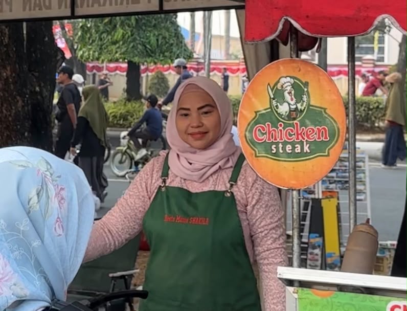 Anjuran Kenakan Pakaian Adat Sunda di CFD Tegar Beriman Disambut Positif Pelaku UMKM dan Warga