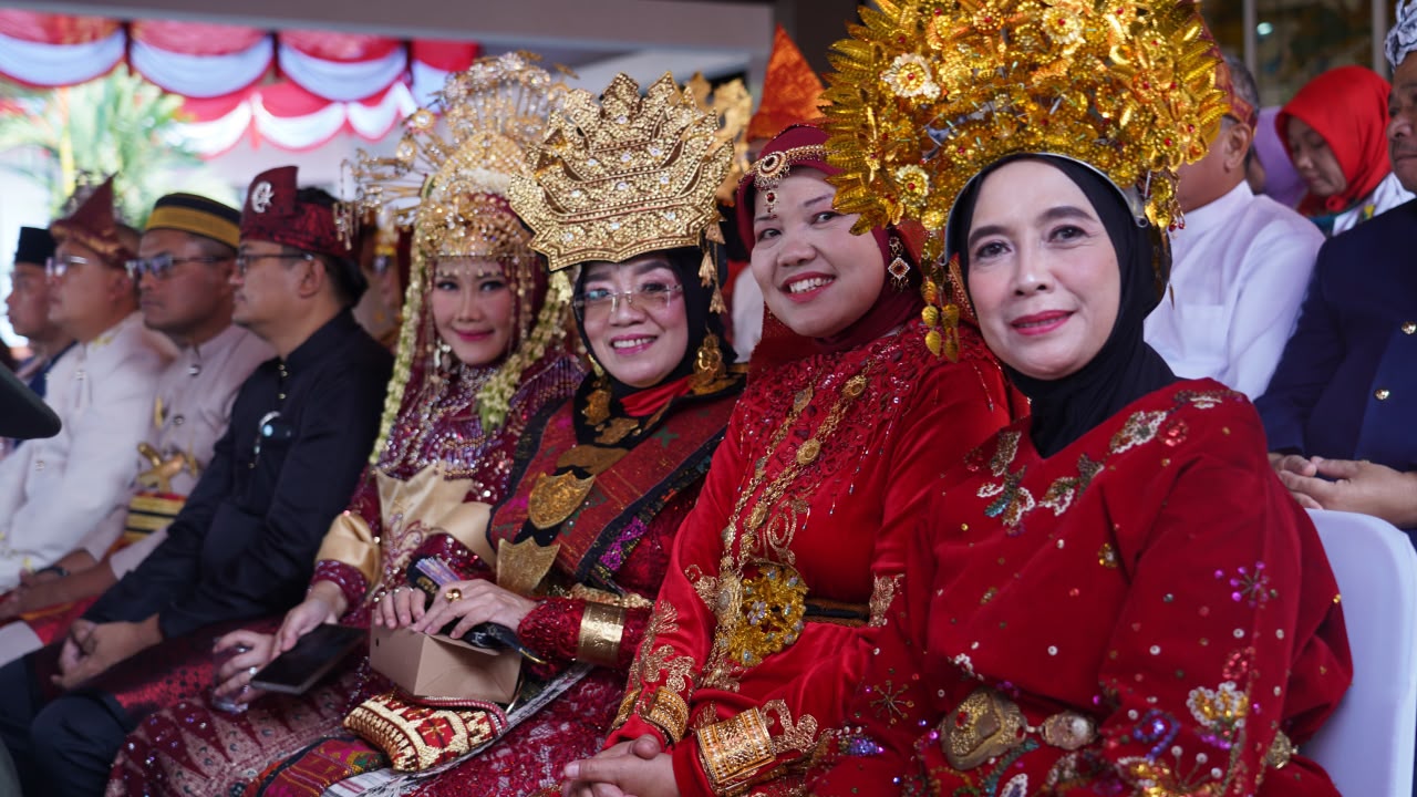 Pakaian Adat Nusantara Warnai Upacara Pokok HUT ke-81 Kemerdekaan RI di Kabupaten Bogor