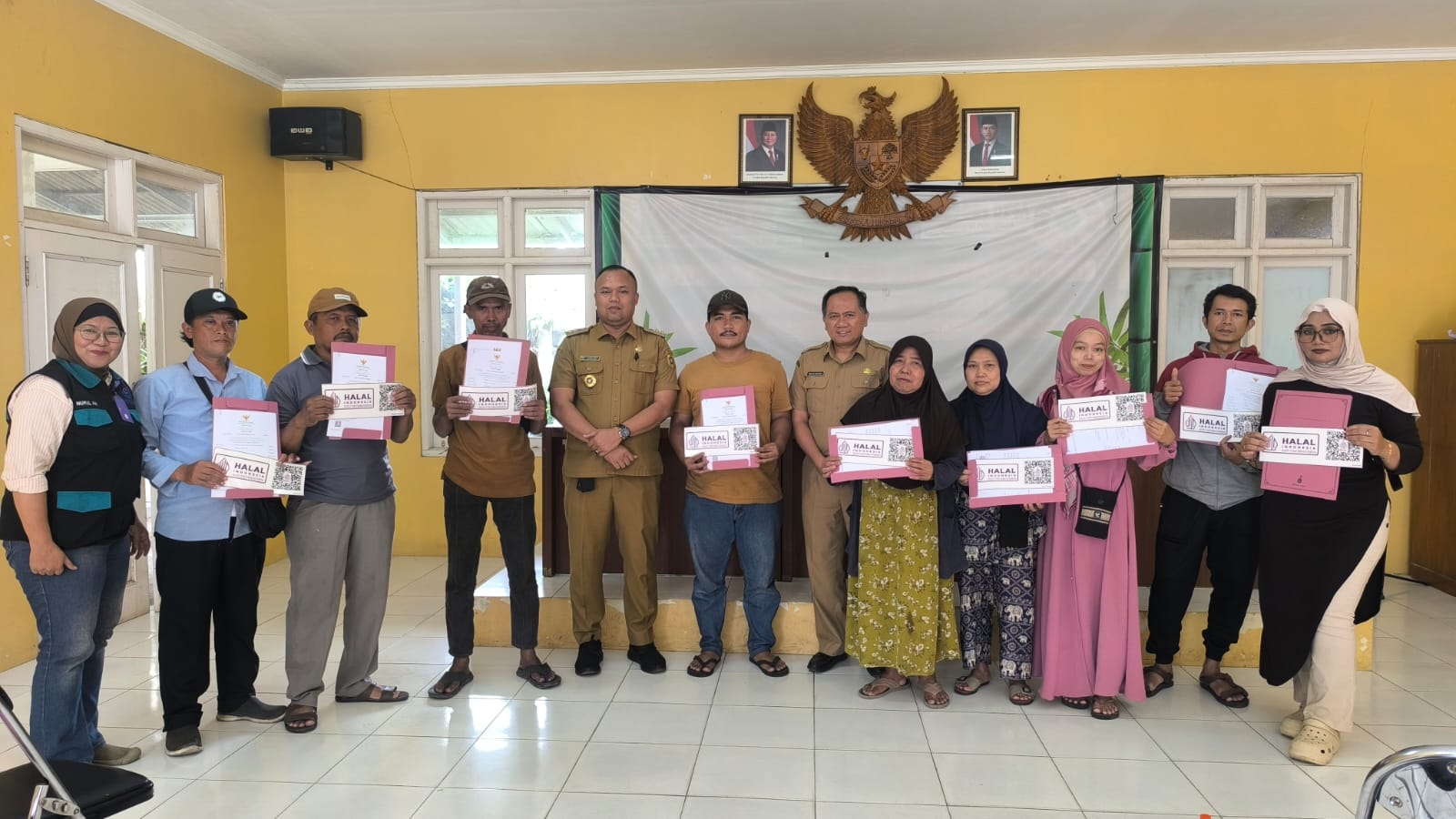 Pemkab Bogor Lakukan Pendataan UMKM Cijayanti Agar Tertib dan Tertata di Jalur Wisata