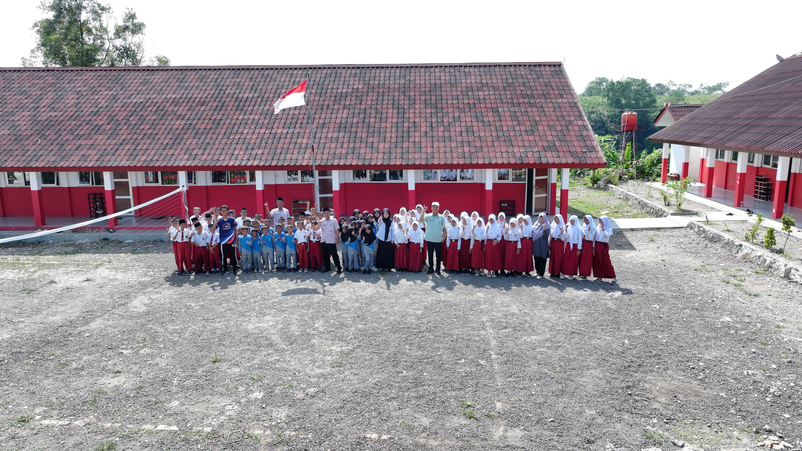 SDN Cikoneng Apresiasi Perhatian Bupati Rudy Susmanto Terhadap Pengembangan Sekolah