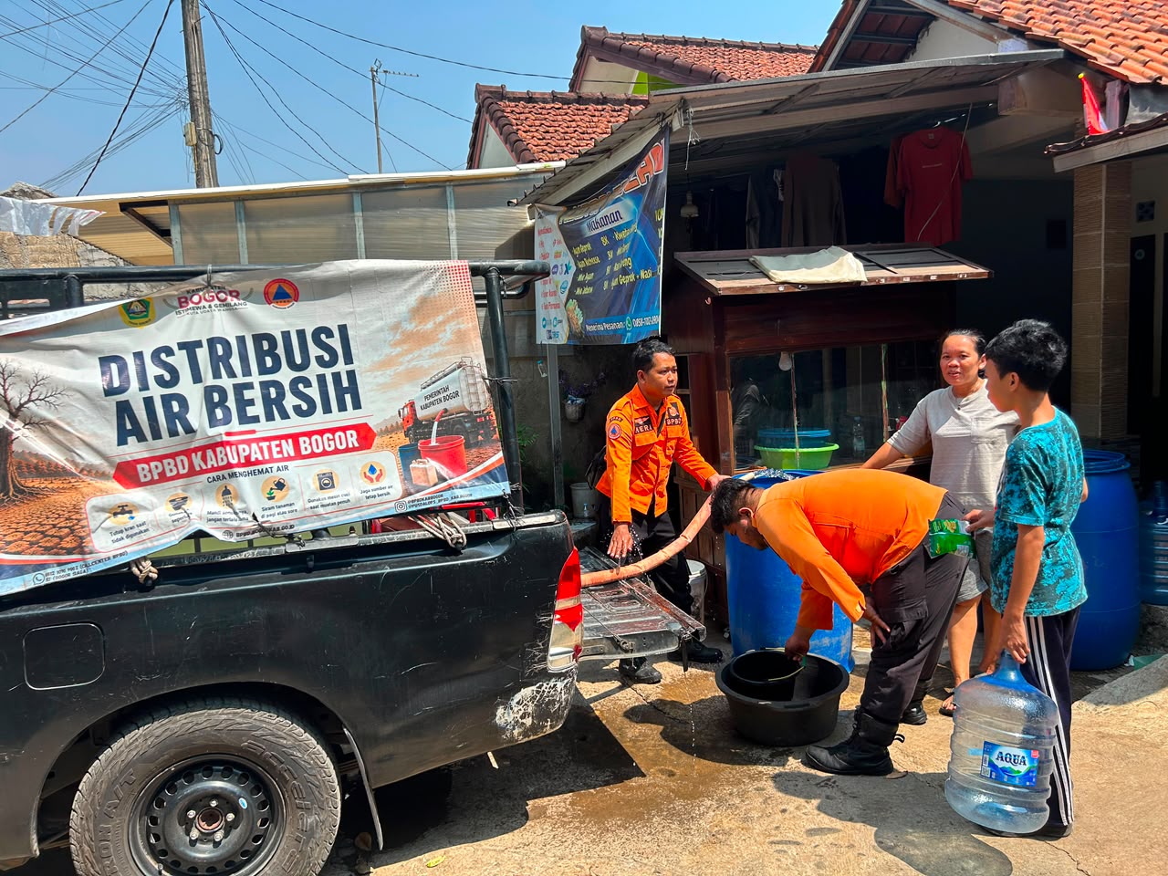 Tanggulangi Dampak Kekeringan, Pemkab Bogor Salurkan Lebih dari 4,8 Juta Liter Air Bersih untuk Warga