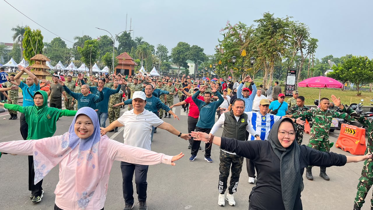 Kodim 0621 Kolaborasi dengan Pemkab Bogor Meriahkan HUT TNI ke-81, Hadirkan Senam Komando hingga Bazar Murah
