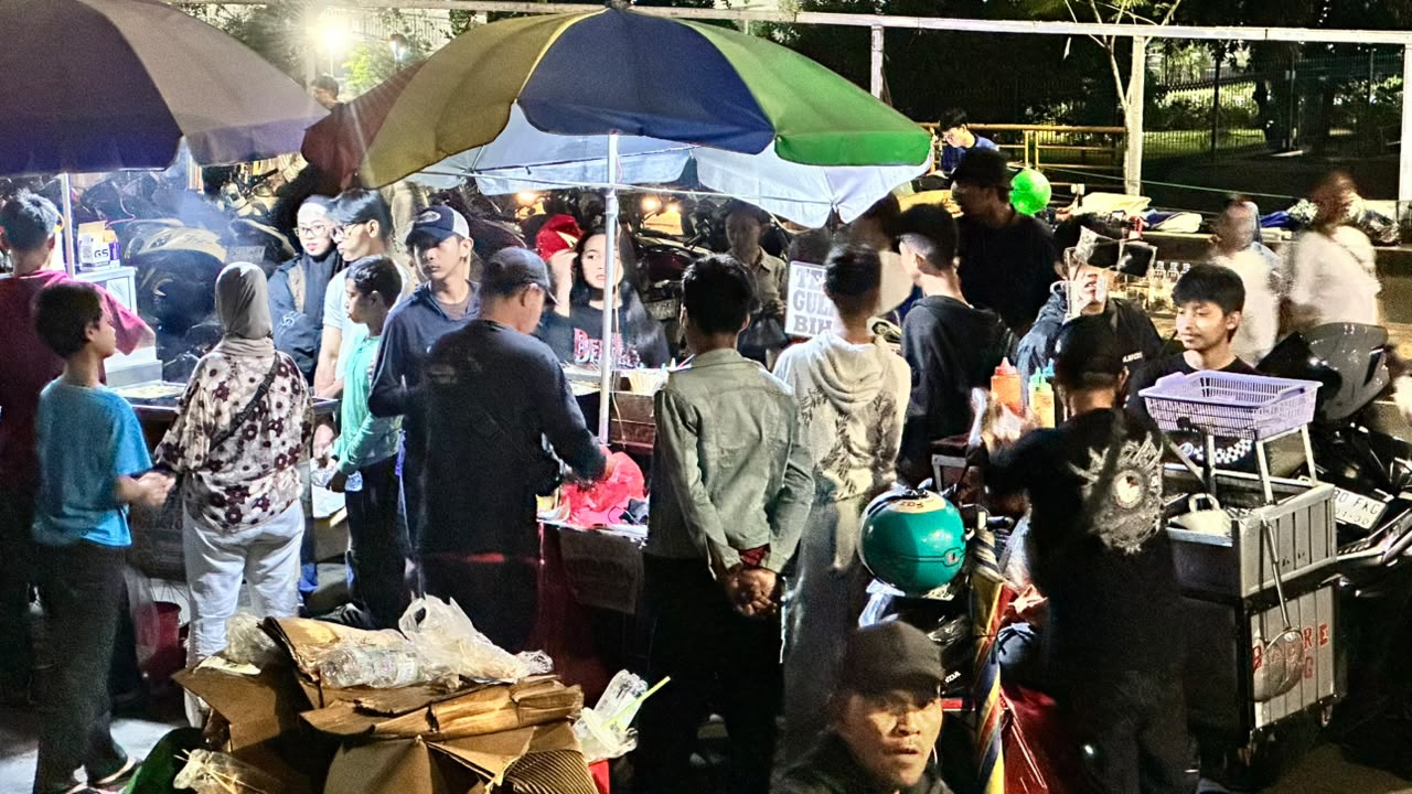Fasilitasi Nobar, Pemkab Bogor Hadirkan Hiburan Sekaligus Peluang Rezeki Bagi UMKM